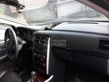 Mercedes Benz B Klasa -  kompletan auto u delovima