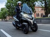 Piaggio MP3 EXCLUSIVE 530 AKCIJA