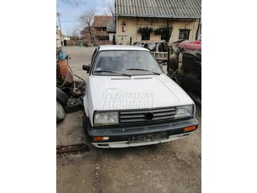 Volkswagen Jetta -  kompletan auto u delovima