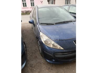 Peugeot 207 -  kompletan auto u delovima