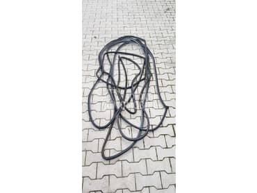 gumeni keder vrata za Toyota Previa od 2000. do 2006. god.