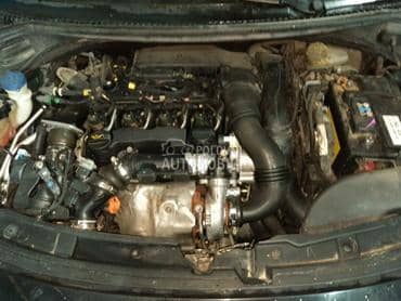 Kompletan motor 1.6 hdi 110 k za Peugeot 207
