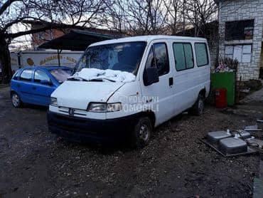 Peugeot Ostalo -  kompletan auto u delovima