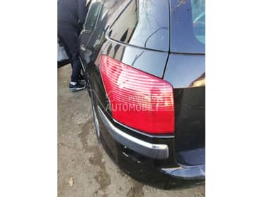 zadnja leva stop lampa za Peugeot 407 za 2006. god.