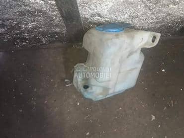 Posuda vode za Volkswagen Passat B5.5