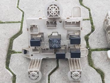 elektronika i elektrika za Toyota Previa od 2000. do 2006. god.