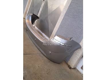 Zadnji branik za Citroen Xsara Picasso od 2004. do 2010. god.