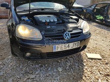 Volkswagen Golf 5 -  kompletan auto u delovima