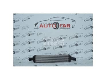 interkuler za Audi A4 od 2016. do 2020. god.