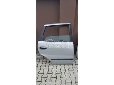 vrata z.d. za Nissan Almera Tino od 2000. do 2006. god.