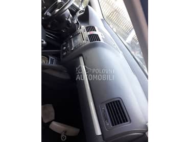 Instrument tabla za Volkswagen Golf 5 od 2004. do 2008. god.