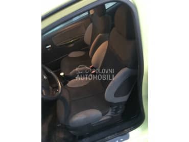 VTR enterijer za Citroen C2