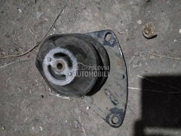 Drzac motora za Volkswagen Polo