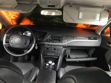 Citroen C5 -  kompletan auto u delovima