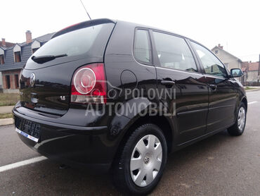 Volkswagen Polo 1.4b. Iz Švajcarske