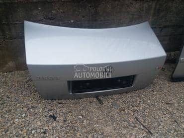 Gepek vrata limuzina za Volkswagen Passat B5.5