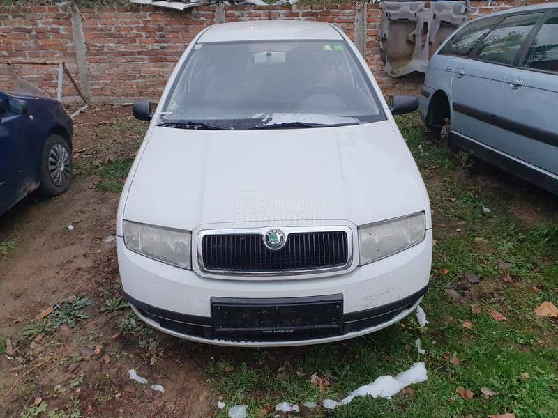 Škoda Fabia -  kompletan auto u delovima