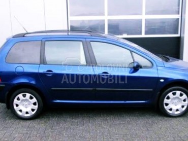 Peugeot 307 -  kompletan auto u delovima