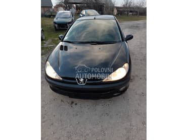 Auto staklo za Peugeot 206
