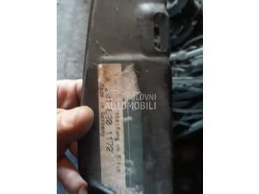 Gornji vezni lim za Mercedes Benz 190