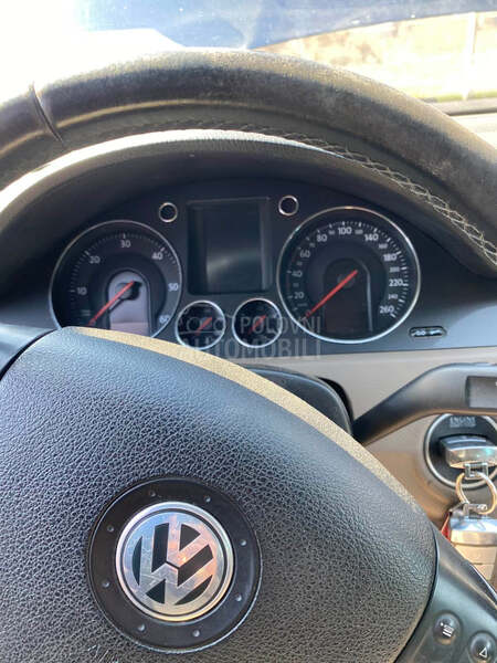 Passat B6 2.0 TDI set kvacila