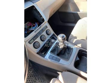 Passat B6 2.0 TDI menjac za Volkswagen Passat B6