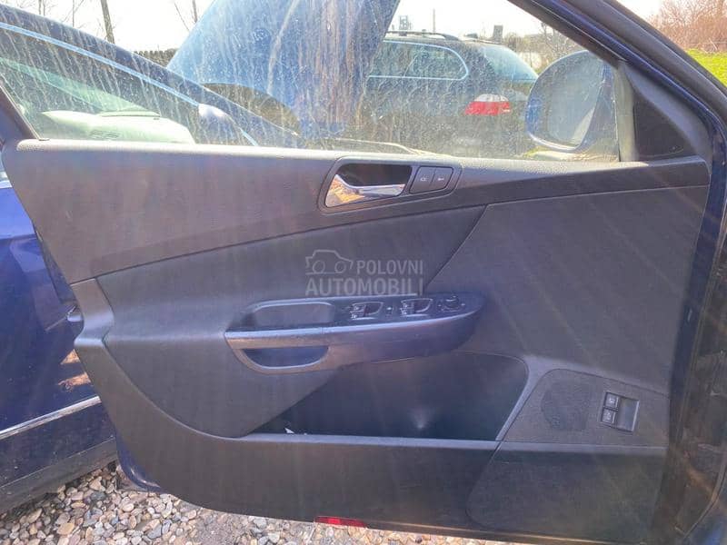 Passat B6 2.0TDI tapacir vrata