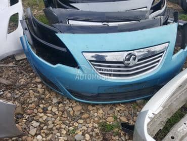 Prednji branik za Opel Meriva od 2010. do 2015. god.