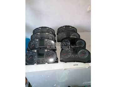Instrumen tabla za Volkswagen Golf 5, Passat B6 od 2004. do 2010. god.