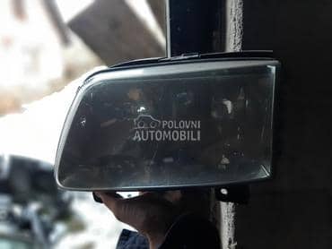 Far za Volkswagen Polo od 2000. do 2001. god.