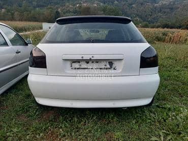 Gepek vrata za Audi A3