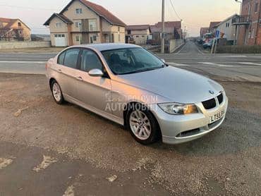 BMW 320 2008. god. -  kompletan auto u delovima