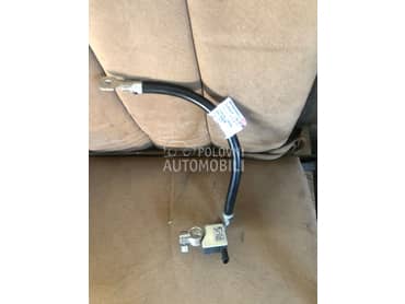 Plus,minus klema za Audi A4, A5, A6 ... od 2004. do 2016. god.