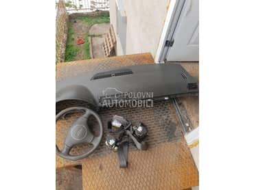 AIRBEG VOLAN, TABLA, POJASEVI za Audi A4 od 2001. do 2005. god.