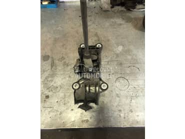 rucica menjaca salthebla za Ford Fiesta od 2008. do 2017. god.