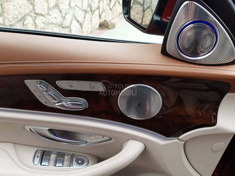 Mercedes Benz E 220 CDI  AMG OPTIC