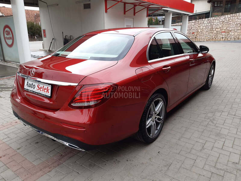 Mercedes Benz E 220 CDI  AMG OPTIC