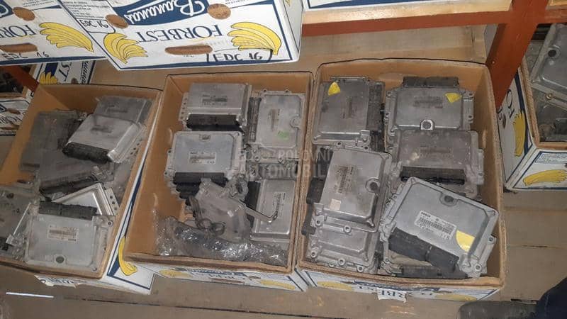 kompjuter 1.8 16v računar