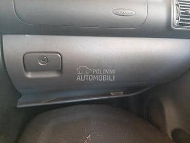 Kaseta - fioka za Seat Leon od 2001. do 2005. god.