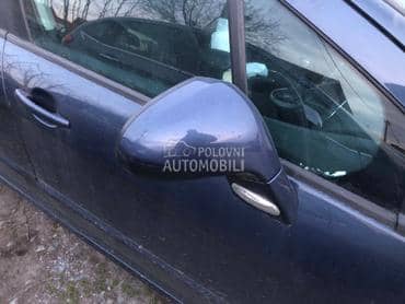 Levi i desni retrovizor za Peugeot 308 od 2006. do 2014. god.