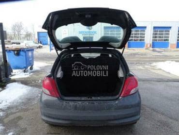 Gepek vrata hedzbeg i SW za Peugeot 308, 107, 206 ... od 2006. do 2014. god.