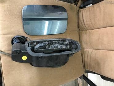 POKLOPAC REZERVOARA za Audi A6 od 2011. do 2018. god.