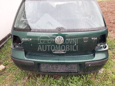 Volkswagen Golf 4 -  kompletan auto u delovima