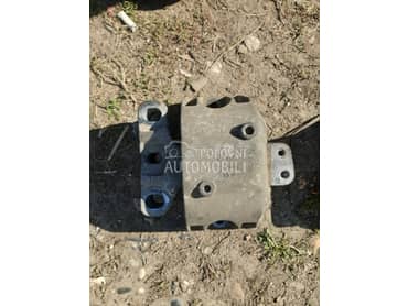 Drzac motora za Volkswagen Golf 4 od 1998. do 2005. god.