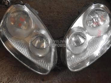 Desni far za za Volkswagen Golf 5
