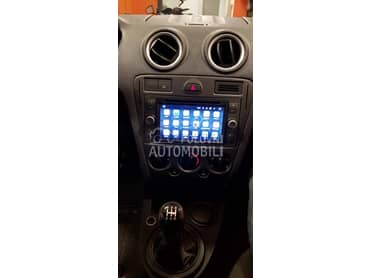 Multimedija Android za Ford Fiesta