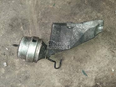 Nosač motora za Volkswagen Passat B5.5