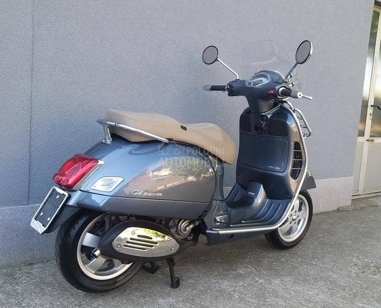 Vespa Gts 300ie