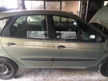 vrata za Renault Scenic od 1998. do 2003. god.