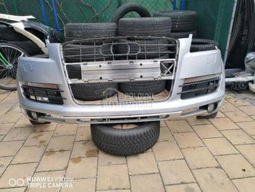 Branik za Audi Q7 od 2007. do 2012. god.